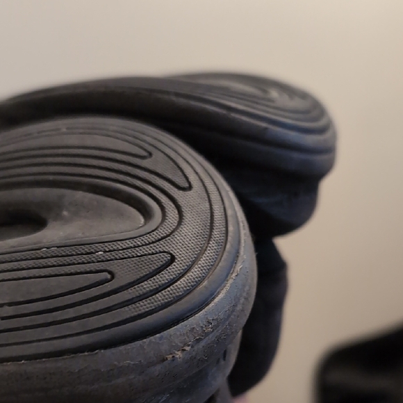 Adidas Ozelia Black With Leather - Picture 8 of 9